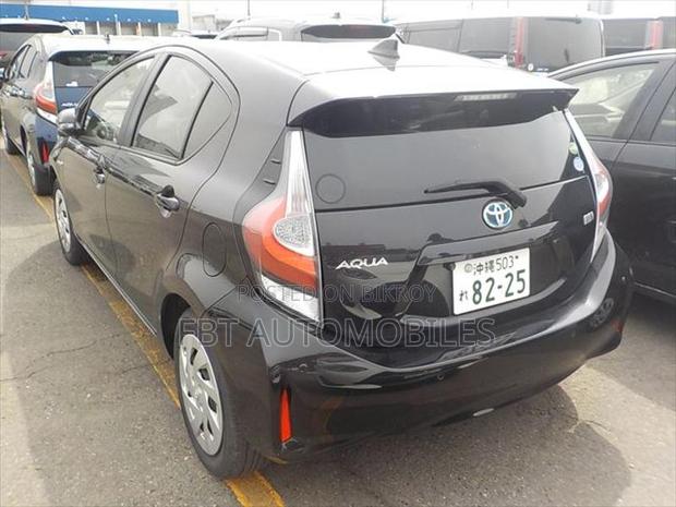 Toyota Aqua S BLACK HYBRID 2019