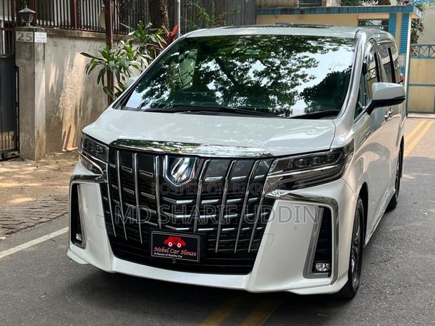 Toyota Alphard Hybrid(Push Start) 2019
