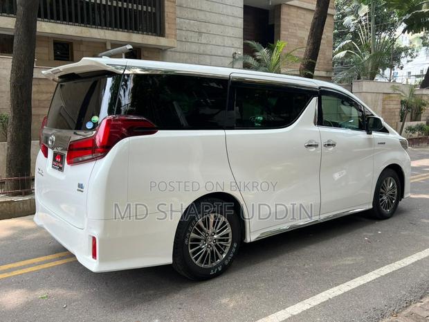 Toyota Alphard Hybrid(Push Start) 2019