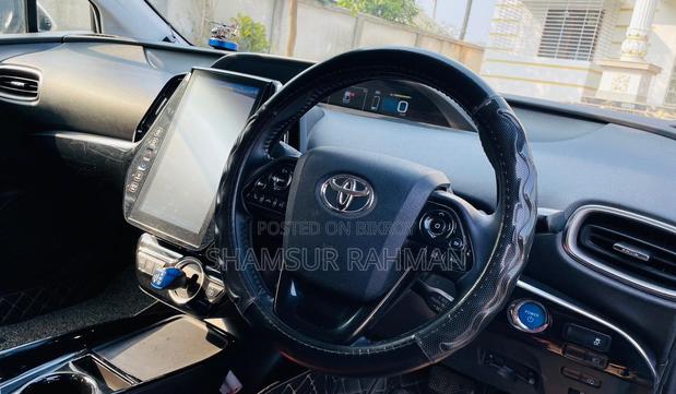 Toyota Prius Plug-in Hybrid 2019
