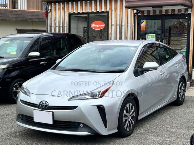 Toyota Prius 2020 Silver