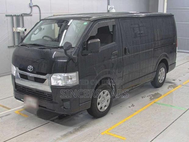 Toyota Hiace DX GL 2020