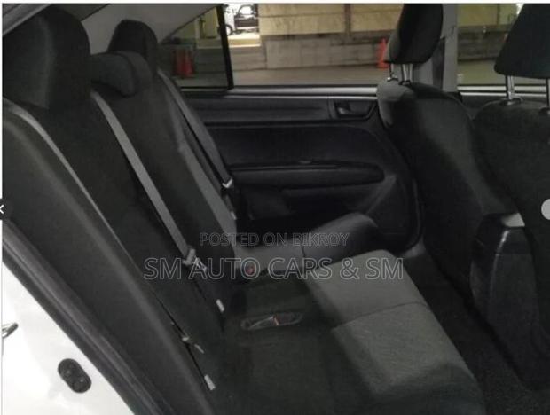 Toyota Axio Hybrid EX White 2021