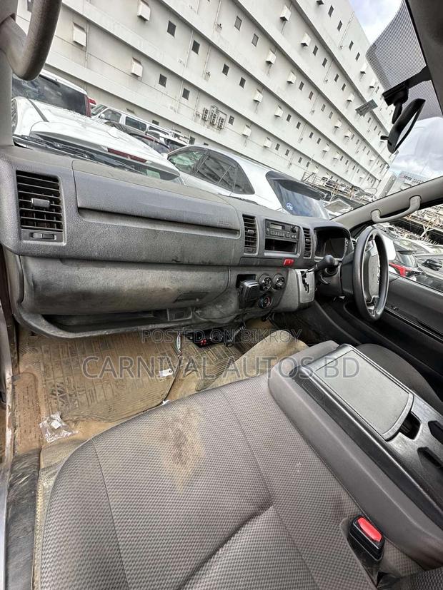 Toyota Hiace DX/GL PACKAGE 2020