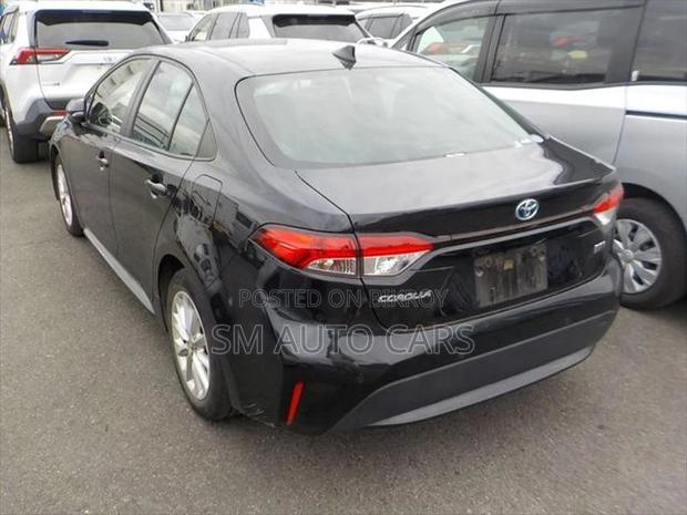 Toyota Corolla S Black 3.5 Point 2021