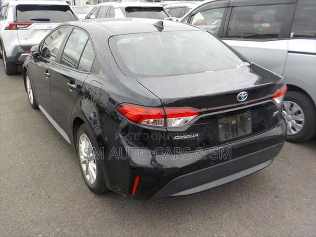 Toyota Corolla S Black 3.5 Point 2021