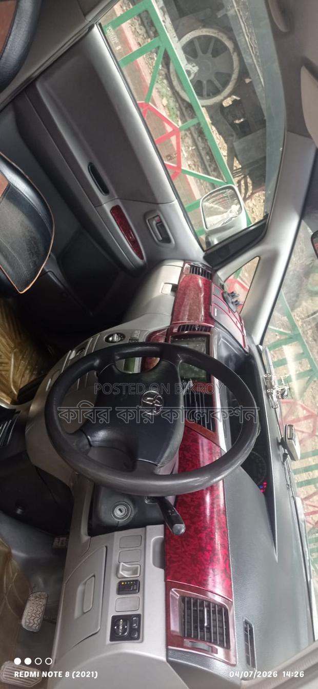 Toyota Noah x silver 2003