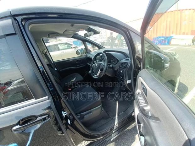 Toyota Noah EX NON HYBRID 2020