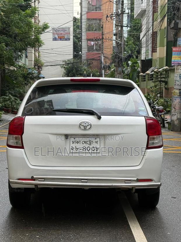 Toyota Axio Fielder 2014