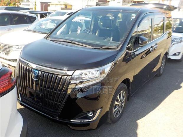 Toyota Esquire GI PREMIUM PKG 2020