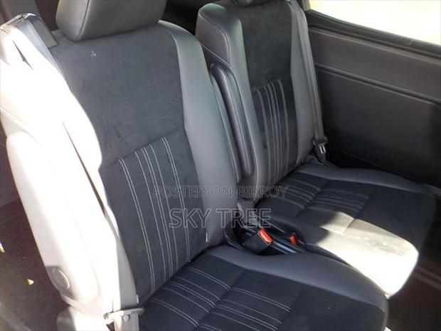 Toyota Esquire GI PREMIUM PKG 2020