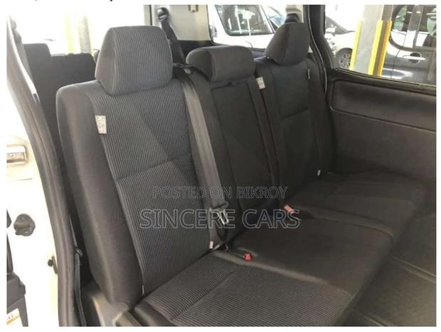 Toyota Esquire X PKG NON HYB 2021