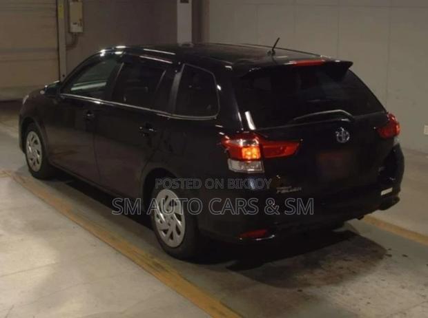 Toyota Fielder Hybrid EX Black 2021