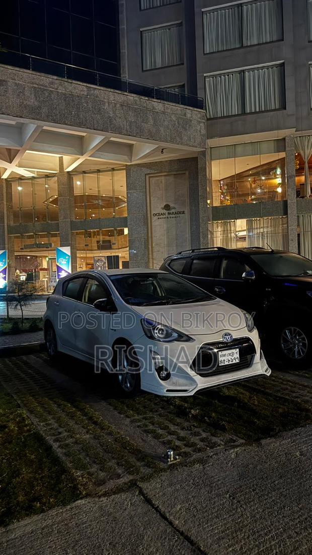 Toyota Aqua . 2016