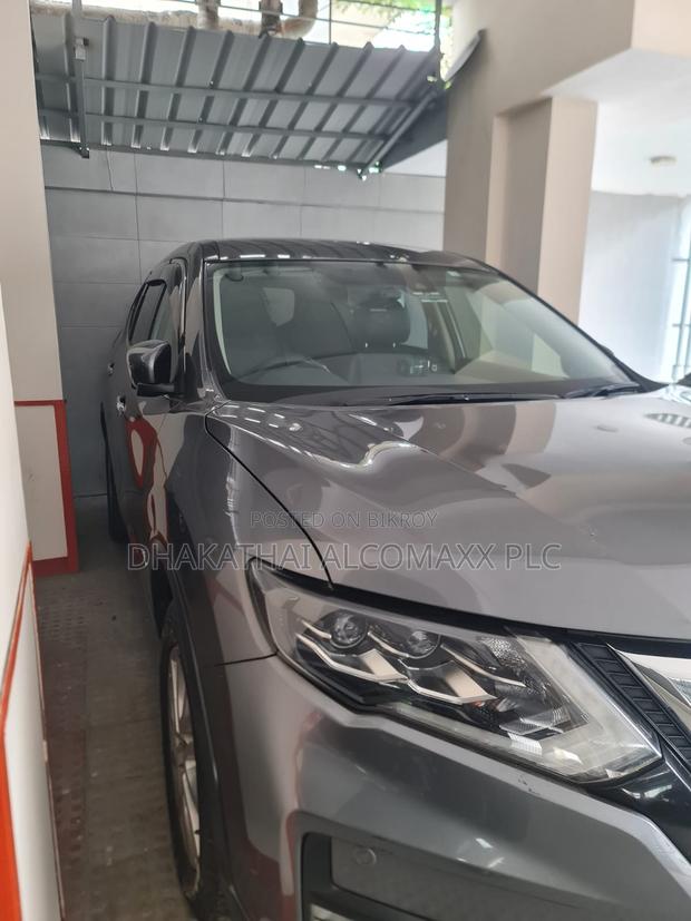 Nissan X-Trail 2018 Gray