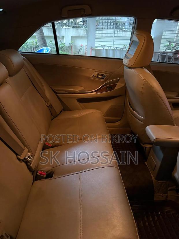 Toyota Premio 2010 Black