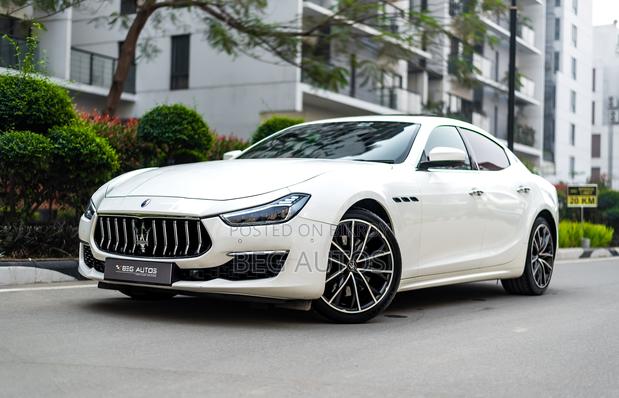 Maserati Ghibli 2021