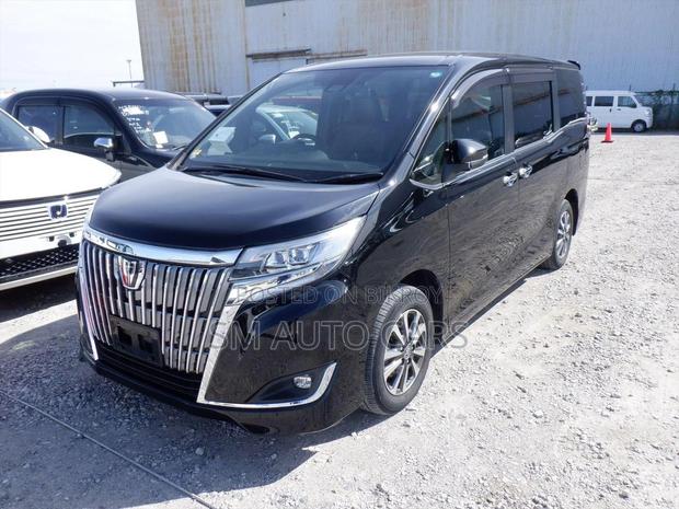 Toyota Esquire Gi Black 7 Seat 2020