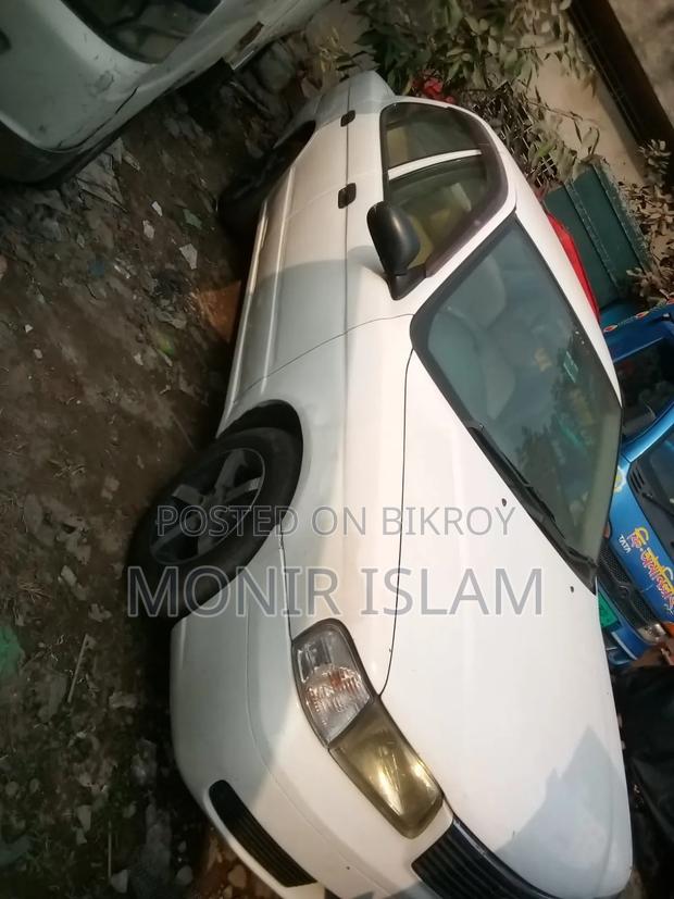 Nissan Sunny B15 Sedan 1.8 2004 White