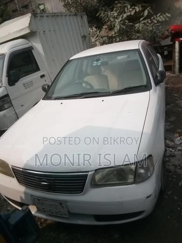 Nissan Sunny B15 Sedan 1.8 2004 White