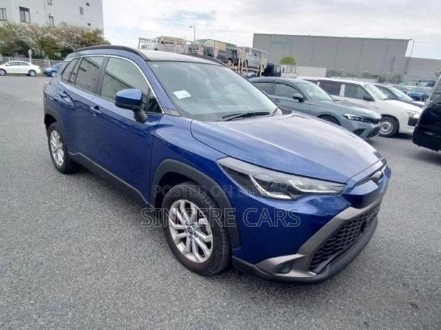 Toyota Corolla Cross S PKG MOONROOF 2020