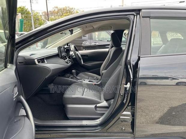 Toyota Corolla Hybrid Touring G-X 2021