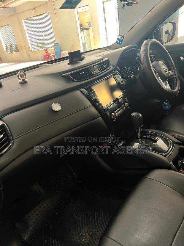 Nissan X-Trail 2.0 Hybrid FWD 2018 Green