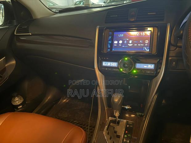 Toyota Premio 1.5 FWD 2017 Pearl