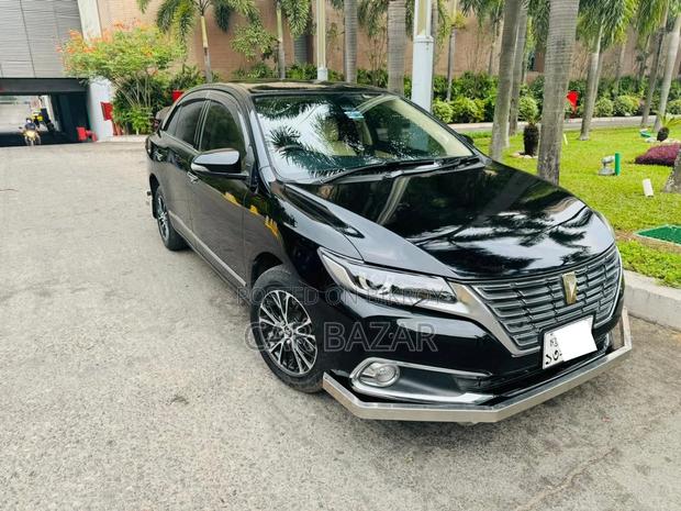 Toyota Premio FEX Package 2017
