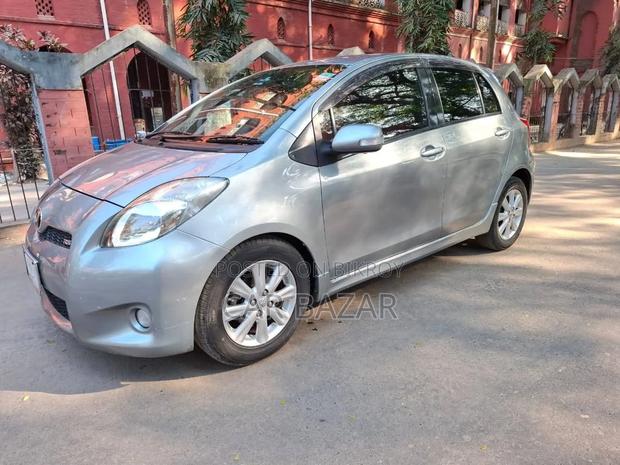 Toyota Vitz X SMART EDITION 2010