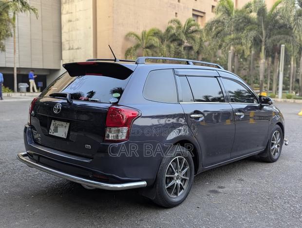 Toyota Fielder G OCTANE RUNS 2012