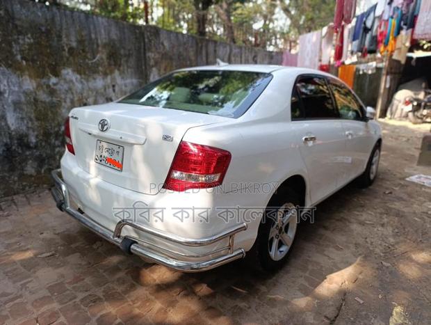 Toyota Axio push start 2011