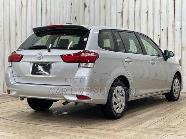 Toyota Fielder EX Package pre-order 2021