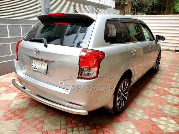 Toyota Fielder X Extremely Fresh 2012