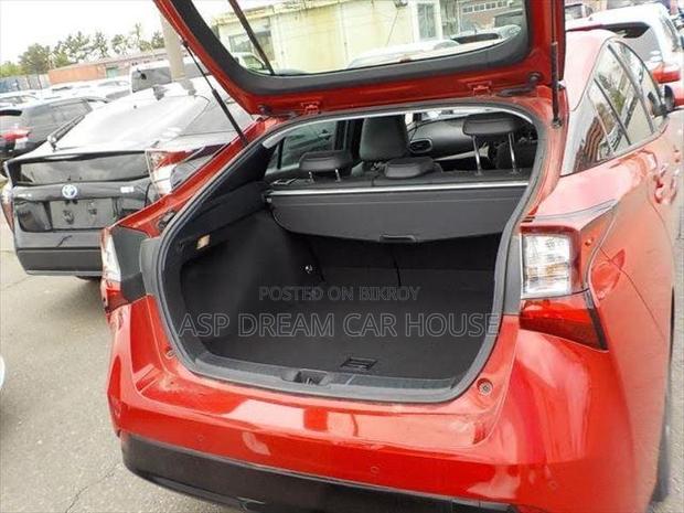 Toyota Prius 𝐒 𝐭𝐨𝐮𝐫𝐢𝐧𝐠 2018