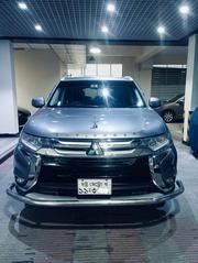 Mitsubishi Outlander Sunroof 7Seater 4Wd 2017 for sale