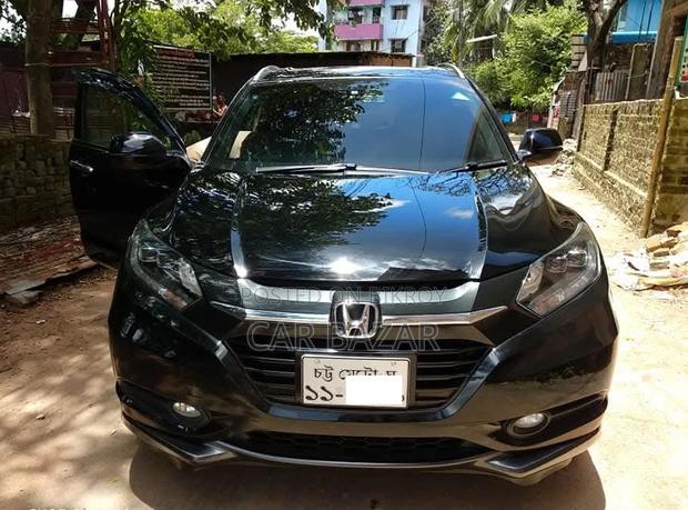 Honda Vezel S NON HYBRID 2014