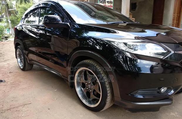 Honda Vezel S NON HYBRID 2014