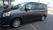Toyota Noah Si GRADE PUSH 2012 for sale