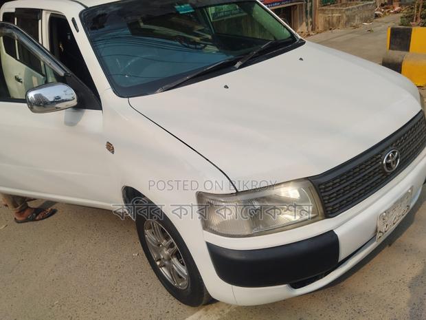 Toyota Probox dx 2011
