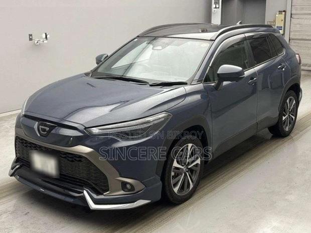 Toyota Corolla Cross Masive grey 2025