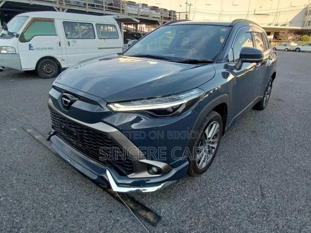 Toyota Corolla Cross Masive grey 2025