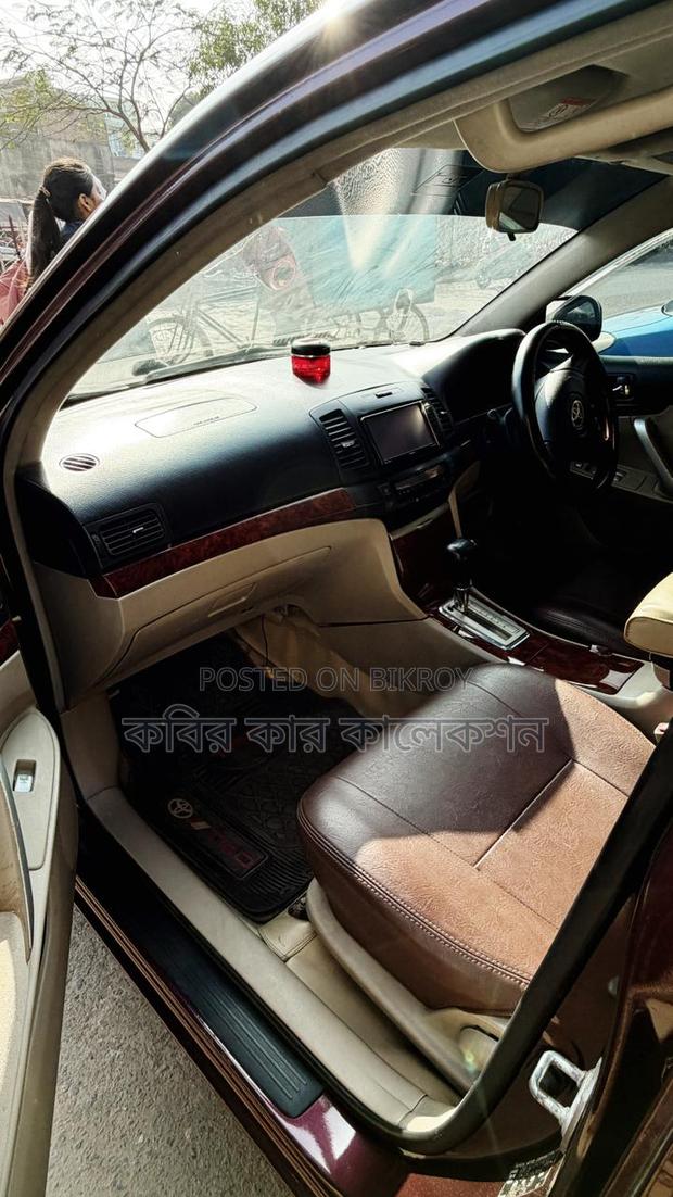 Toyota Premio F 2004