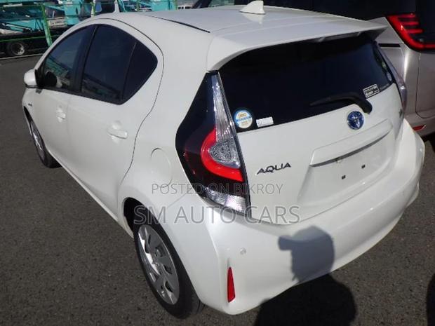 Toyota Aqua S Pearl Color 2020