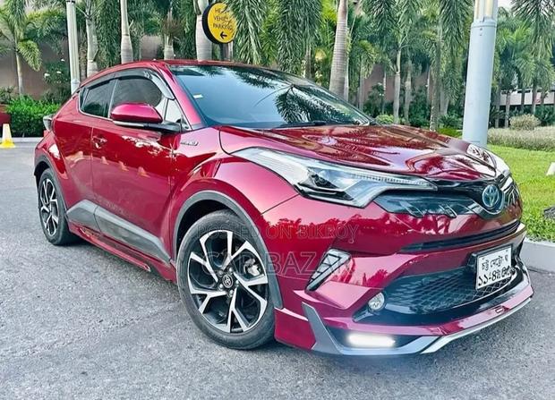 Toyota C-HR G LED MODELISSTA 2017