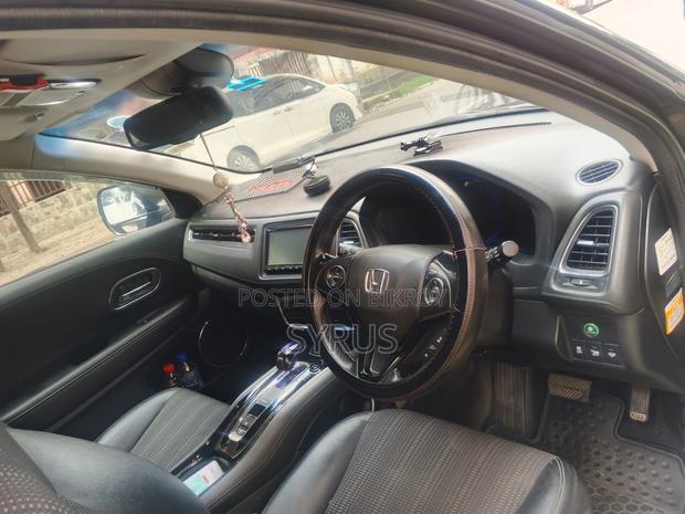 Honda Vezel 2015