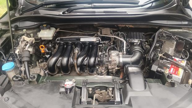 Honda Vezel 2015