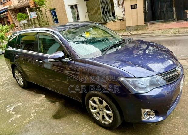 Toyota Fielder G EDITION PUSH 2012