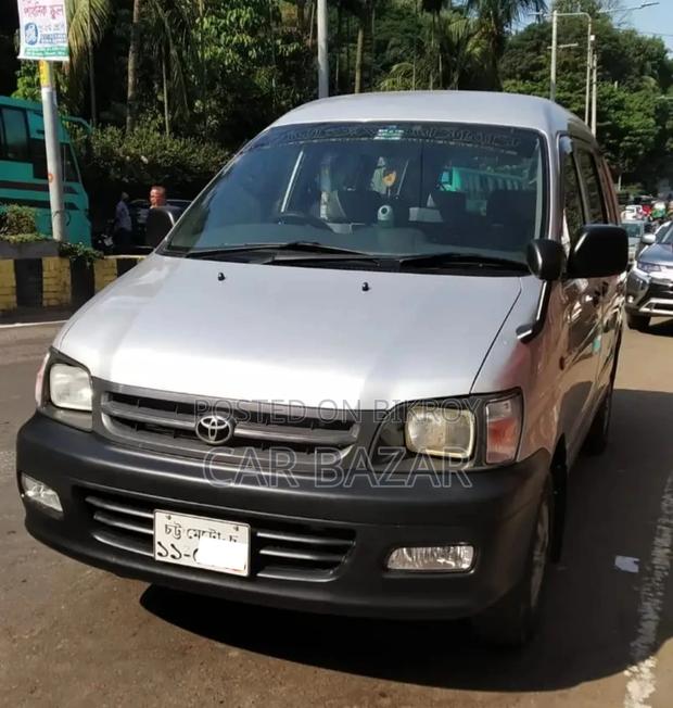 Toyota Noah GL TOWNACE SILVER 2006