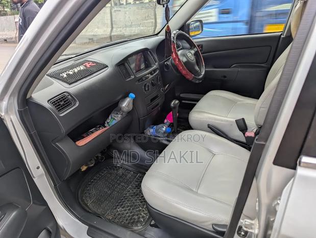 Toyota Probox 2010 Silver